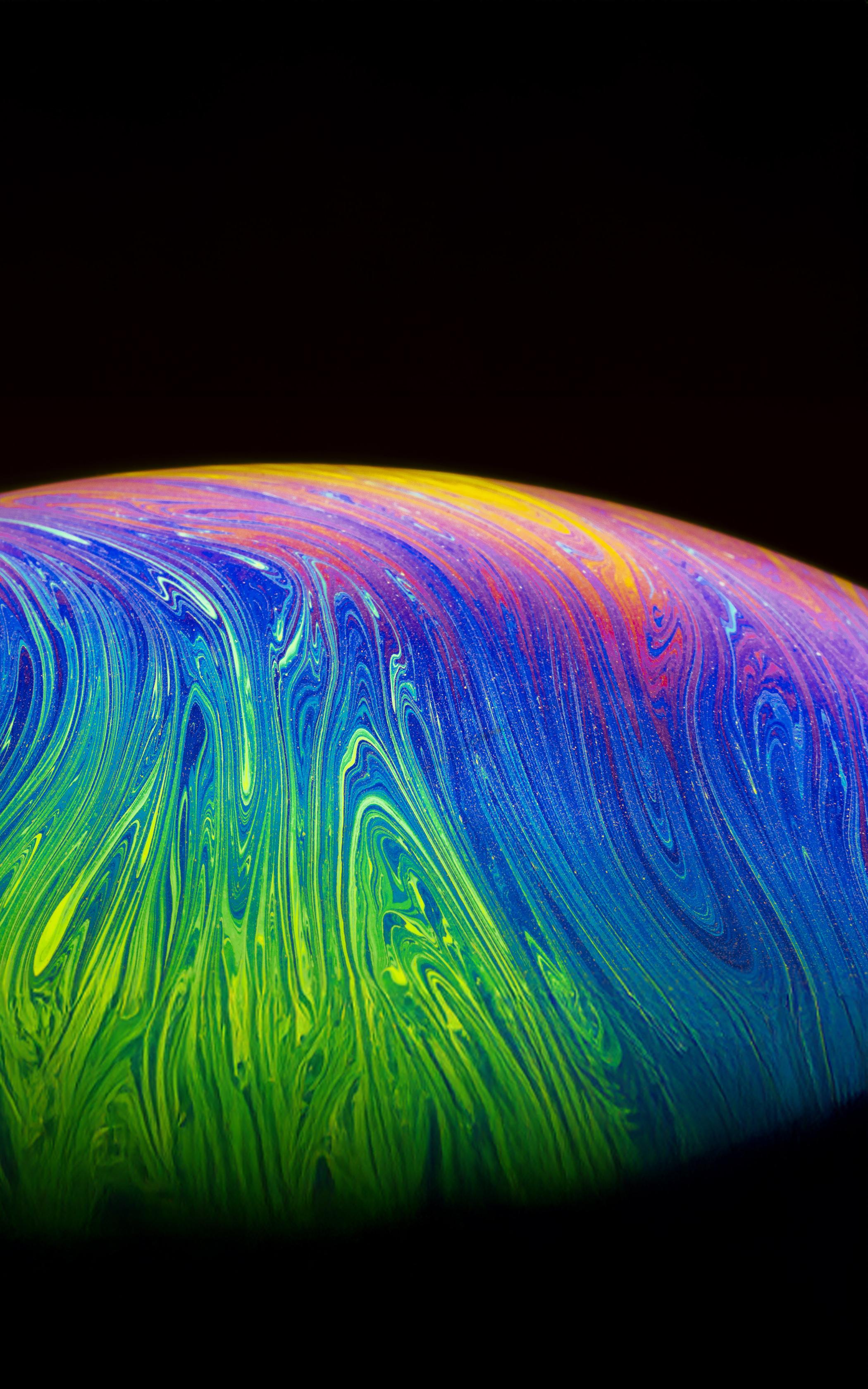 Psychedelic Liquid Surface